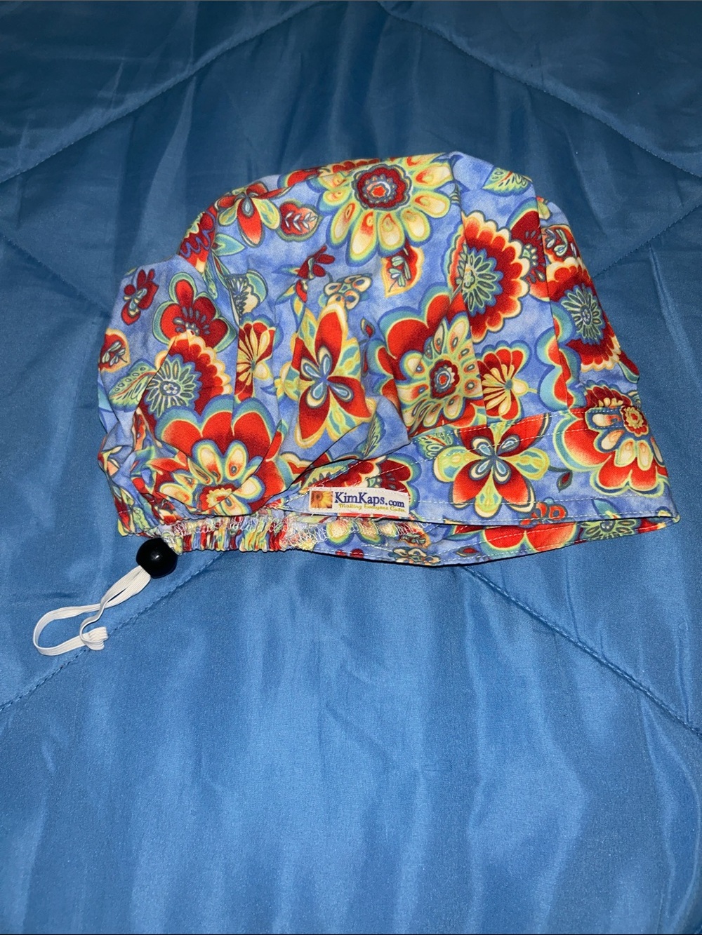 KimKaps Floral Bouffant Scrub Cap in Light Blue and Red
